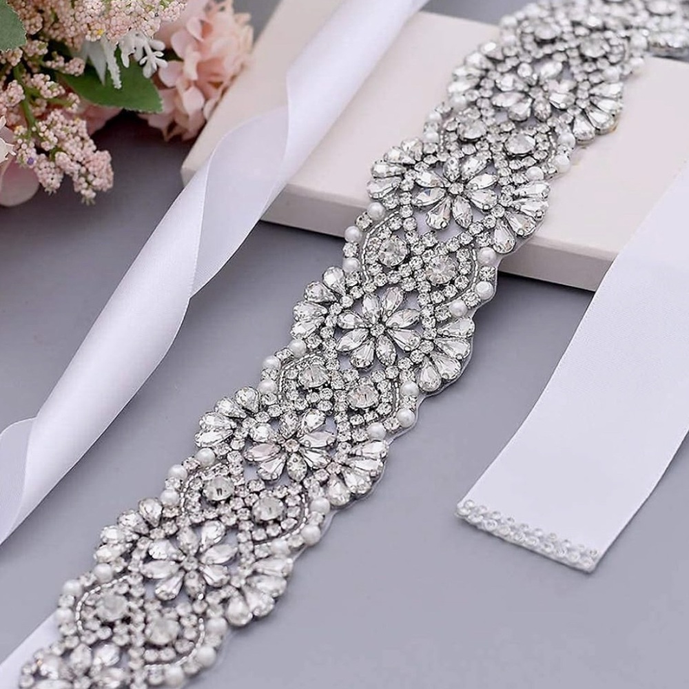 NWT Rhinestone Belt - Picture 3 of 5